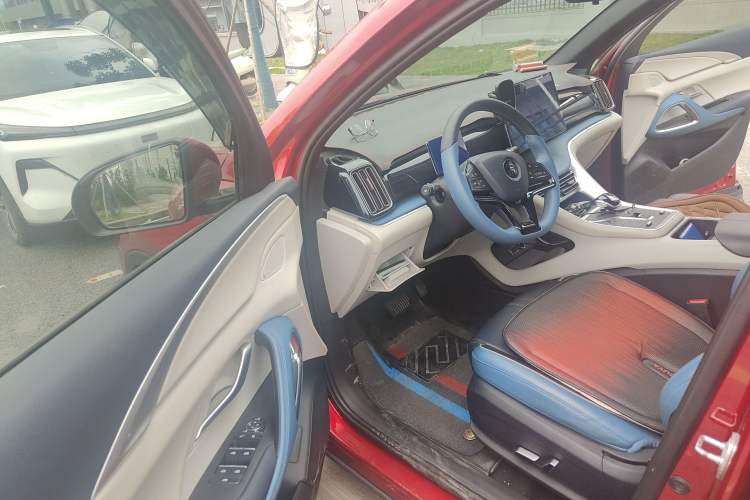 Used BYD Song Pro 2021 1.5T Automatic Xiaoyun Luxury Model Driver Seat