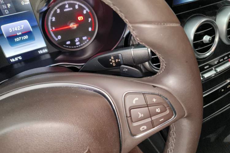 Used Mercedes-Benz GLC 2017 GLC 260 4MATIC Luxury Model
