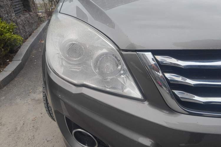 Used Haval H6 2015 Upgraded Model 1.5T Manual Two-Wheel Drive Elite Version