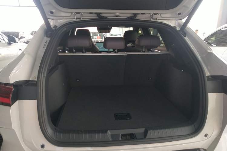 Used BYD Song PLUS New Energy 2025 DM-i 160KM Flagship Model
