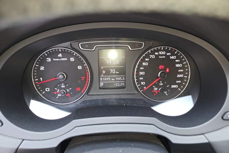 Used Audi Q3 2015 30 TFSI Comfort Model Instrument Cluster