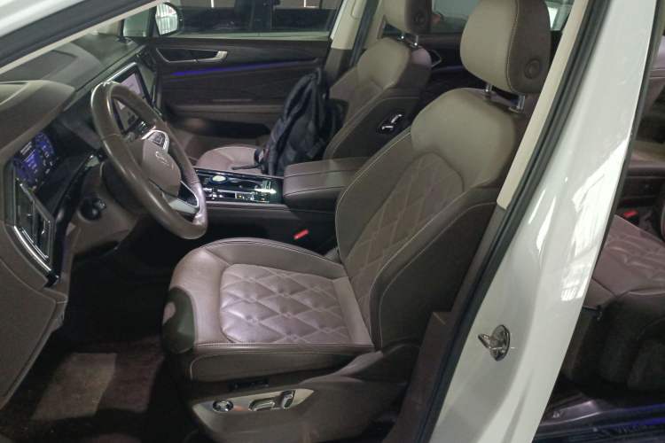 Used Volkswagen Viloran 2022 380TSI Prestige Edition
