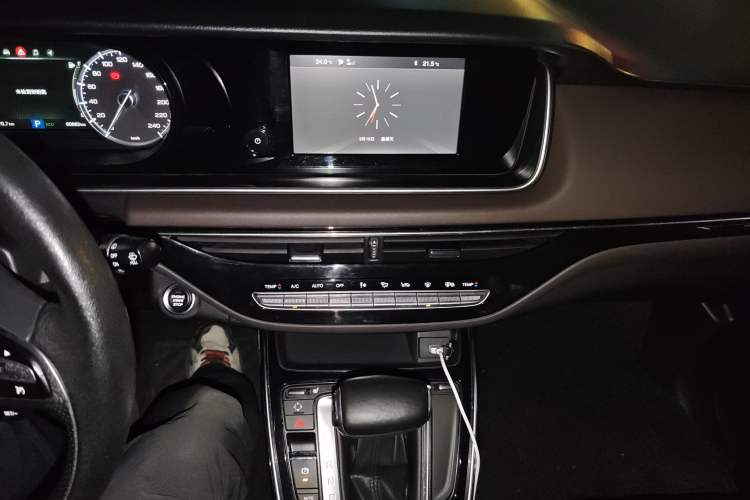 Used GAC Trumpchi M6 2019 270T Automatic Prestige Edition (6-seater) - China V Standard