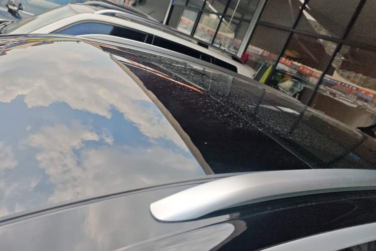 Used Volkswagen ID.4 X 2025 Smart Version Pure & Intelligent Enjoyment Edition Roof