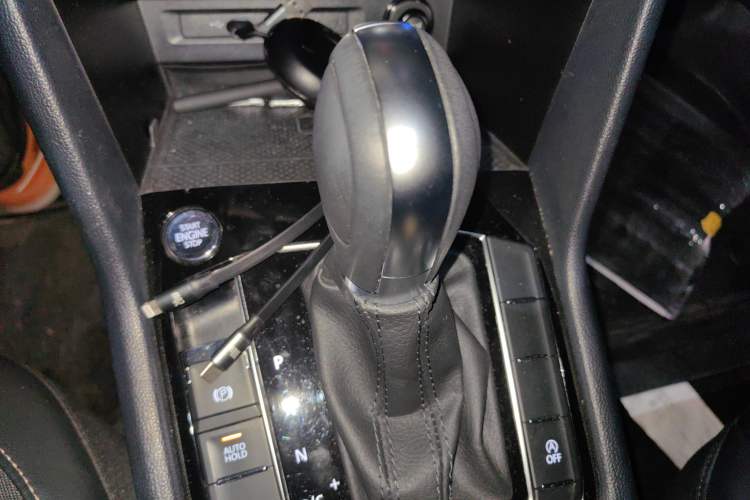 Used Volkswagen Tharu 2023 300TSI Two-Wheel-Drive Full Moon Edition