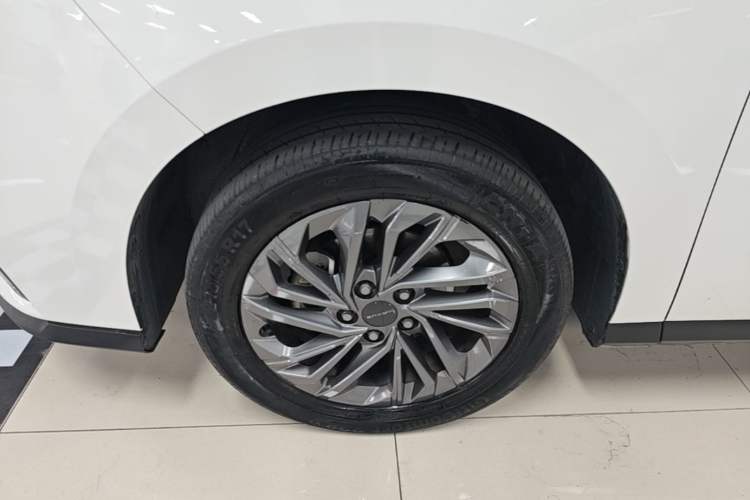 Used SAIC MAXUS G50 2019 1.5T Automatic Luxury Edition China VI Standard
