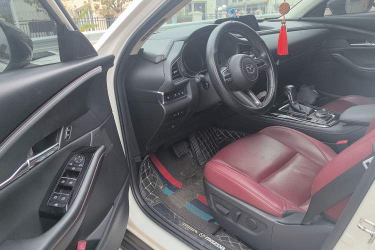 Used Mazda CX-30 2022 2.0L Automatic Jiayue Black Edition
