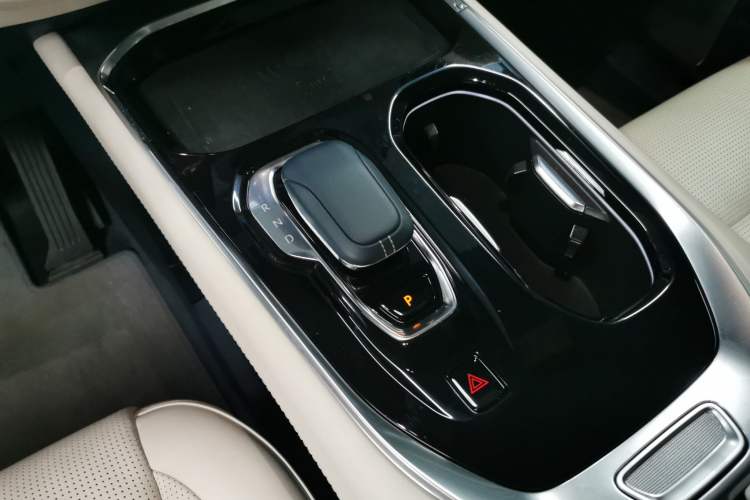 Used Zeekr 009 2022 WE Edition