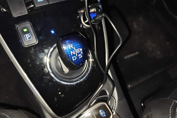 Used Toyota Corolla 2017 Revised Dual-Engine 1.8L E-CVT Elite Edition