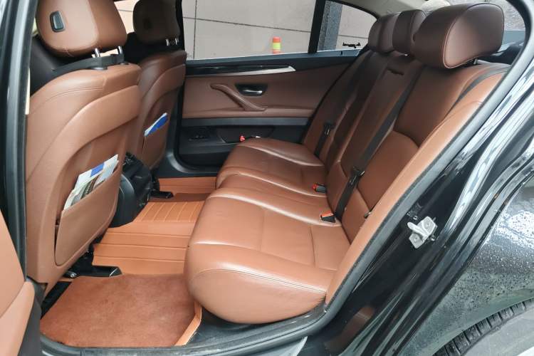 Used BMW 5 Series 2017 520Li Elegant Edition
