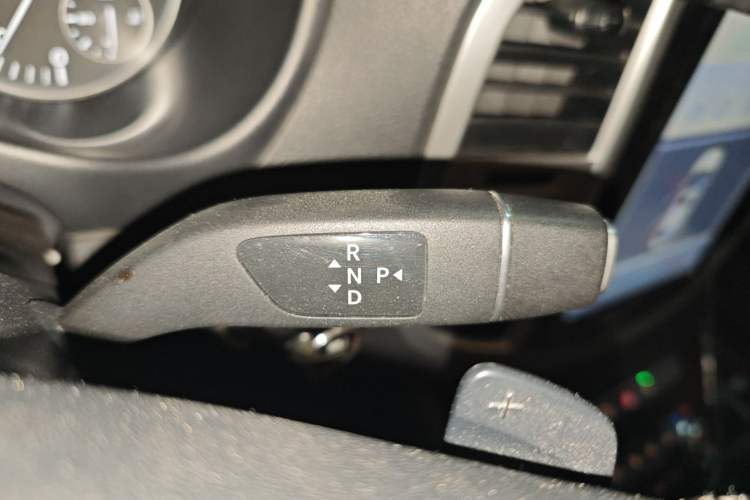 Used Mercedes-Benz Vito 2016 2.0T Business Edition
