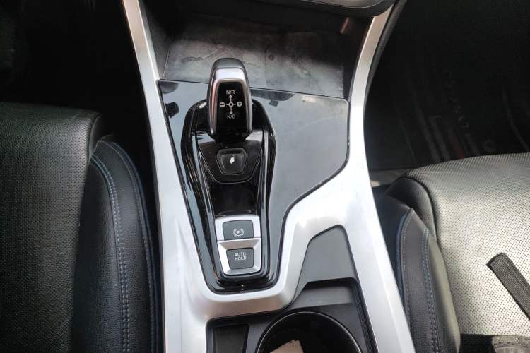 Used Lynk & Co 01 2019 2.0T Two-Wheel Drive Zhaopu Version China VI Standard