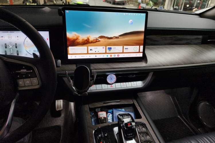 Used Tank 500 2022 3.0T Sport Edition "Creation" Version 5-Seater Audio And AC Panel