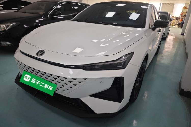 Used CHANGAN UNI-V 2024 1.5T Prestige Edition