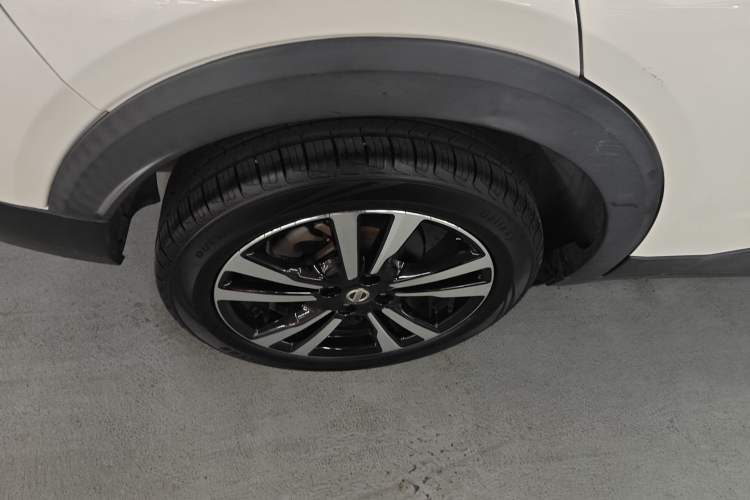 Used Nissan Kicks 2020 1.5L XL CVT Cool Enjoyment Edition Right Rear Wheel Hub