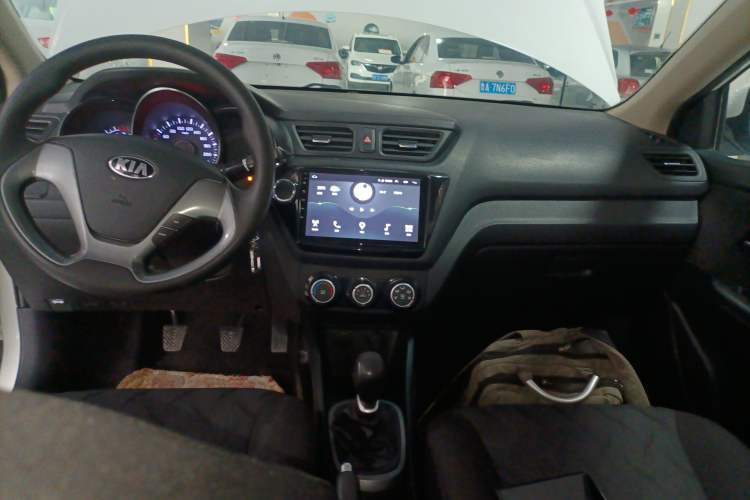 Used Kia K2 2015 Sedan 1.4L MT GLS Audio And AC Panel