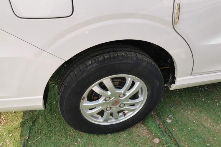 Used Wuling Hongguang 2019 1.5L S Standard Version China VI LAR