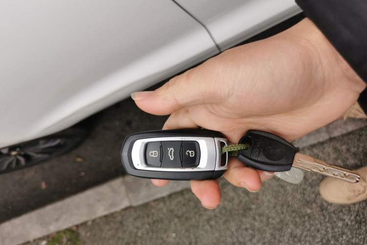 Used Geely Auto Vision X6 2016 1.3T CVT Flagship Model