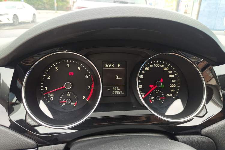 Used Volkswagen Sagitar 2016 230TSI 25th Anniversary Edition Instrument Cluster