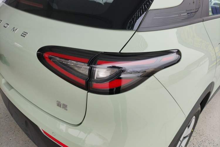 Used Geely Galaxy Geome 2026 Model 310km Youth Edition
