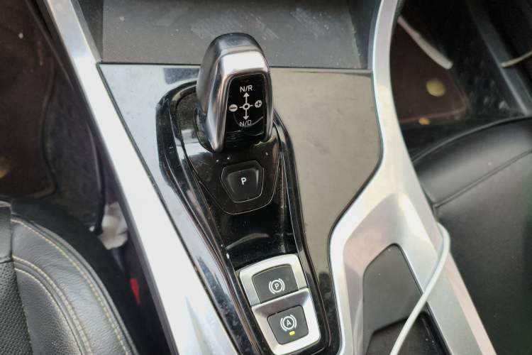 Used Lynk & Co 01 2017 2.0T Two-Wheel Drive Pro Edition