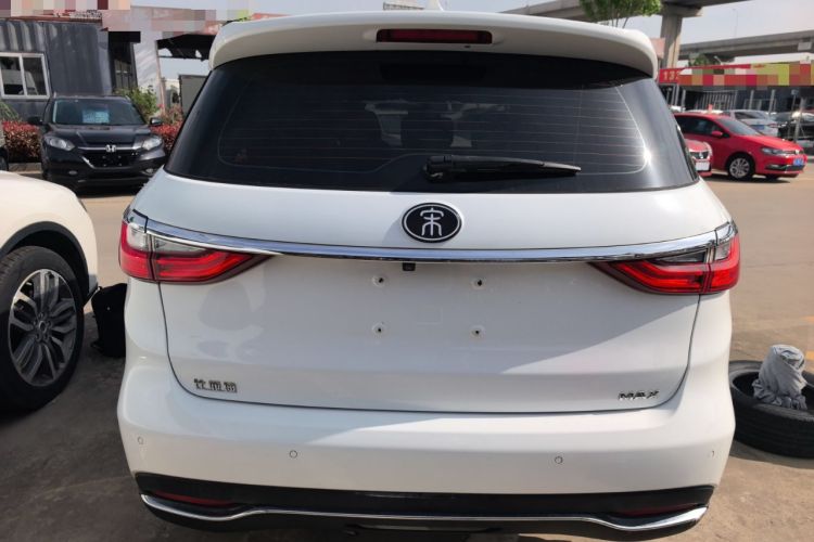 Used BYD Song MAX 2019 1.5T Automatic Smart Connect Ruiyi Sunroof Model 7 Seats China VI Standard
