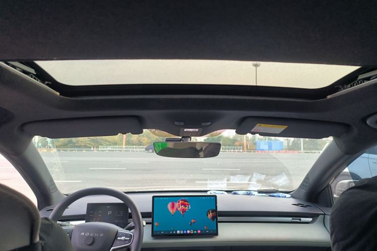 Used Roewe D6 2025 450km Deluxe Edition