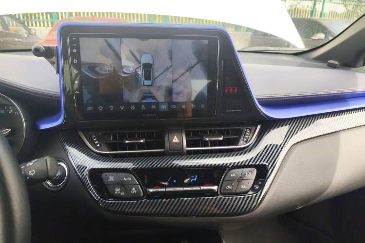 Used Toyota C-HR 2018 2.0L Luxury Edition China VI Standard Audio And AC Panel