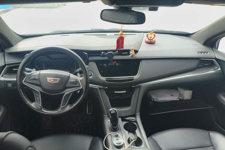 Used Cadillac XT5 2022 2.0T Four-Wheel Drive Luxury Version (Hummingbird Edition)