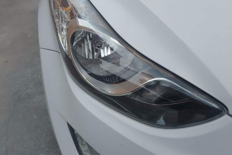 Used Hyundai Elantra (5th Generation / Langdong) 2015 1.6L Automatic Luxury Model
