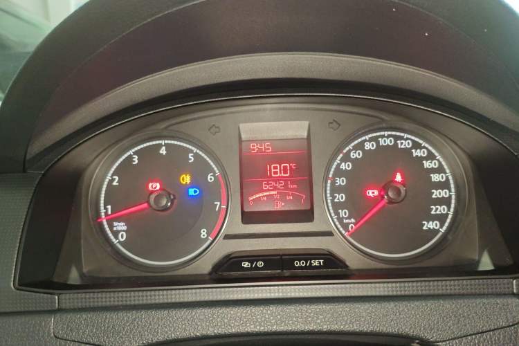 Used Volkswagen Santana 2016 1.6L Manual Fashion Edition Instrument Cluster