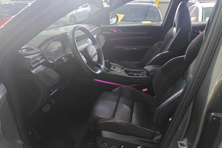 Used Lynk & Co 05 2020 2.0TD Four-Wheel Drive HypeHalo
