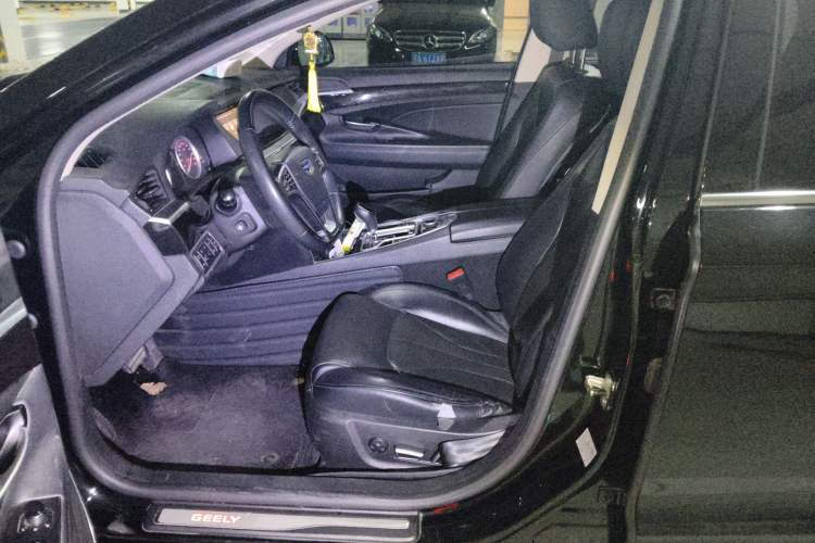 Used Geely Auto Emgrand GT 2015 1.8T Flagship Model Left Front Seat