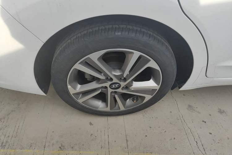 Used Hyundai Elantra (6th Generation / Lingdong) 2016 1.6L Automatic ZhiXuan – Elite Version