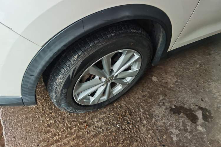 Used Nissan Qashqai 2017 2.0L CVT Elite Edition China V Standard Exterior 4