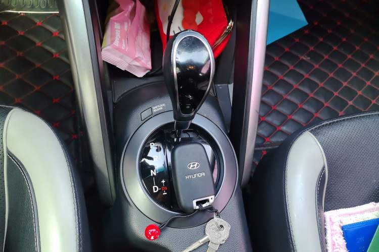 Used Hyundai Veloster 2012 1.6T Automatic Luxury Edition
