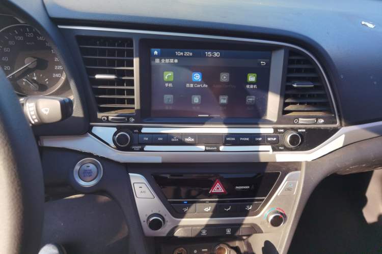 Used Hyundai Elantra (6th Generation / Lingdong) 2016 1.6L Automatic ZhiXuan – Elite Version Audio And AC Panel