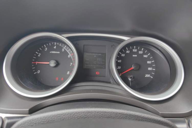 Used Wuling Hongguang 2019 1.5L S Comfort Edition China VI LAR
