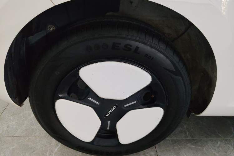 Used CHANGAN NEVO Lumin 2023 205km Xiangqin Version Exterior 5