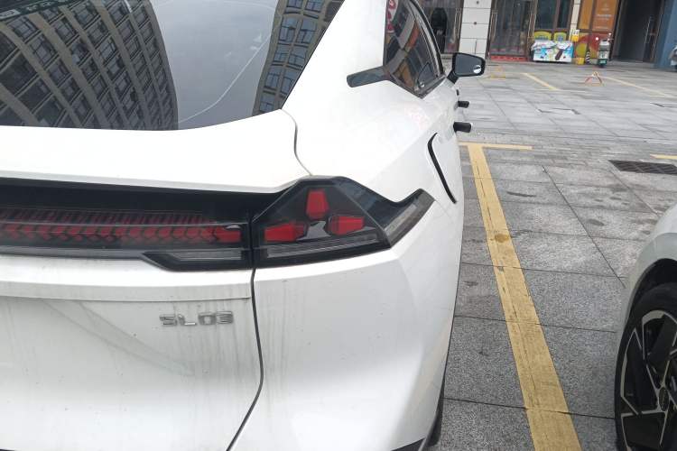 Used Deepal SL03 2023 200Max Range-Extended Version Exterior 3