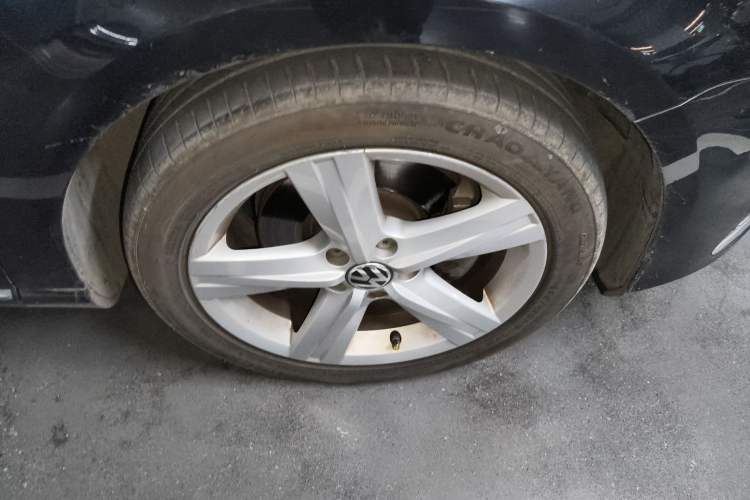 Used Volkswagen Magotan 2015 2.0 TSI Prestige Model
