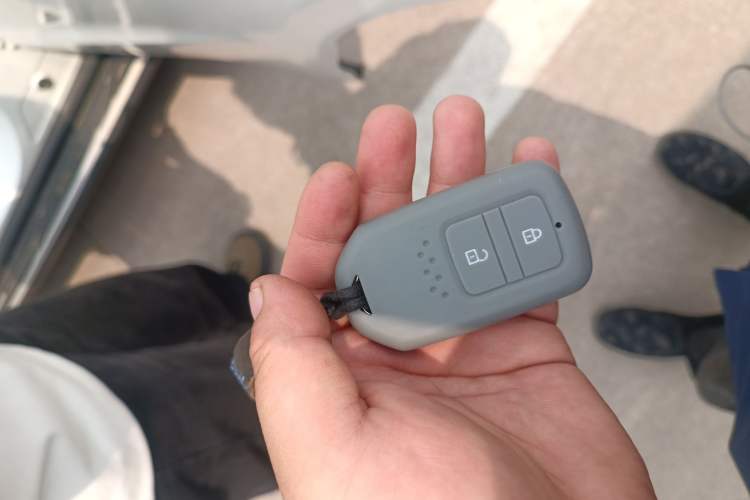 Used Honda XR-V 2015 1.8L VTi CVT Luxury Edition Vehicle Key