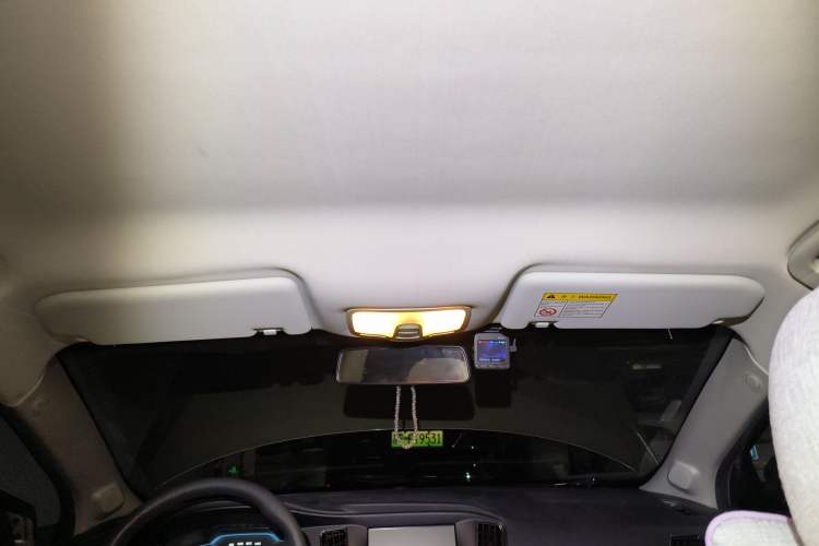 Used Roewe 360 2016 1.5L Automatic Smart Screen Version
