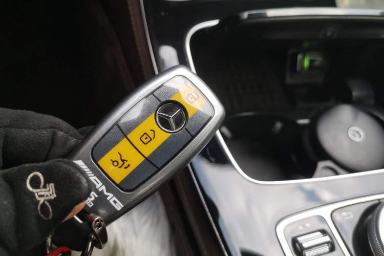 Used Mercedes-Benz E-Class 2017 E 300 L Luxury Model