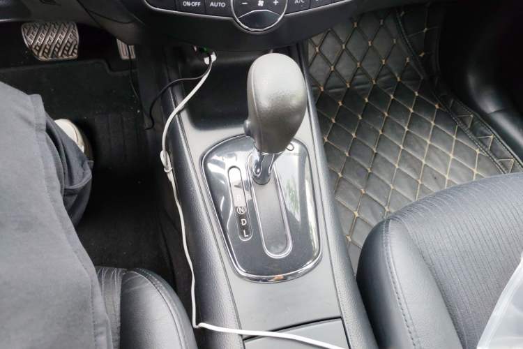 Used Nissan Tiida 2011 1.6L CVT Smart Version
