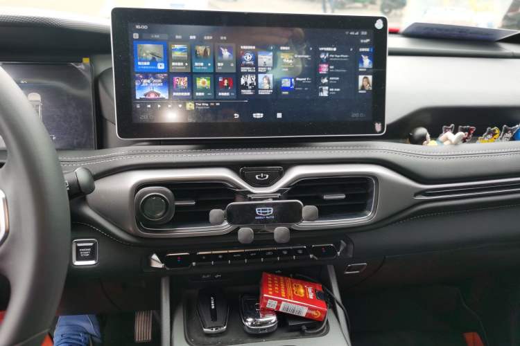 Used Geely Auto Haoyue 2020 1.8TD DCT Flagship 7-Seater