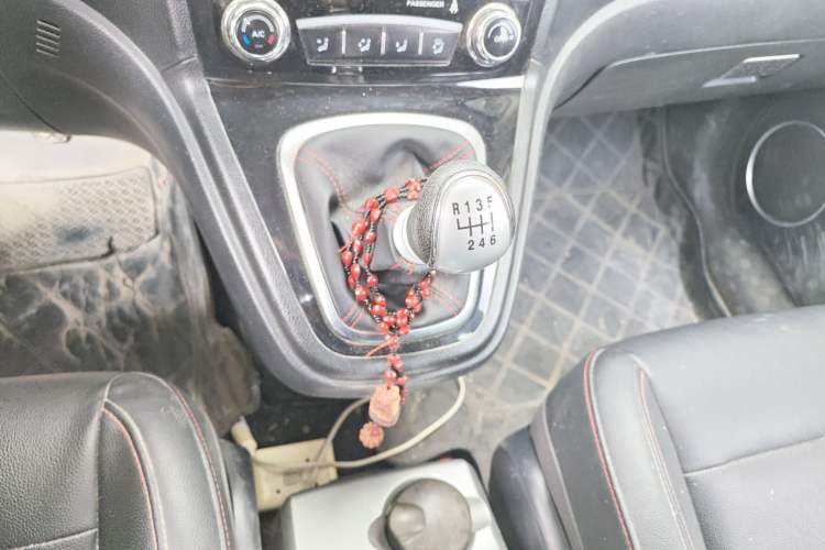 Used Haval H6 2016 Upgraded Model 1.5T Manual Two-Wheel Drive Urban Version