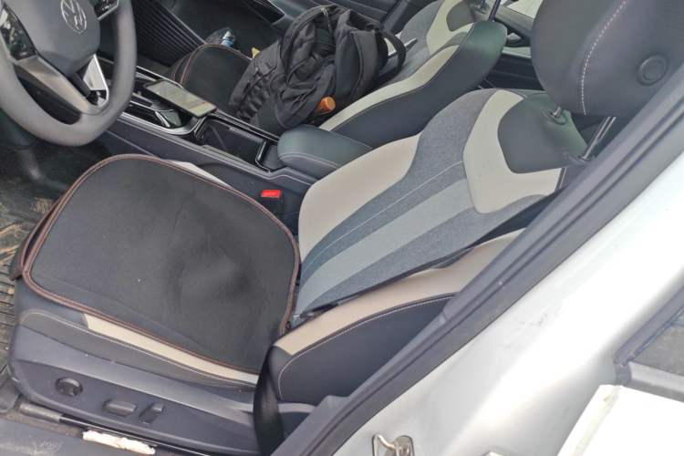 Used Volkswagen ID.4 CROZZ 2022 Standard Range PURE Edition