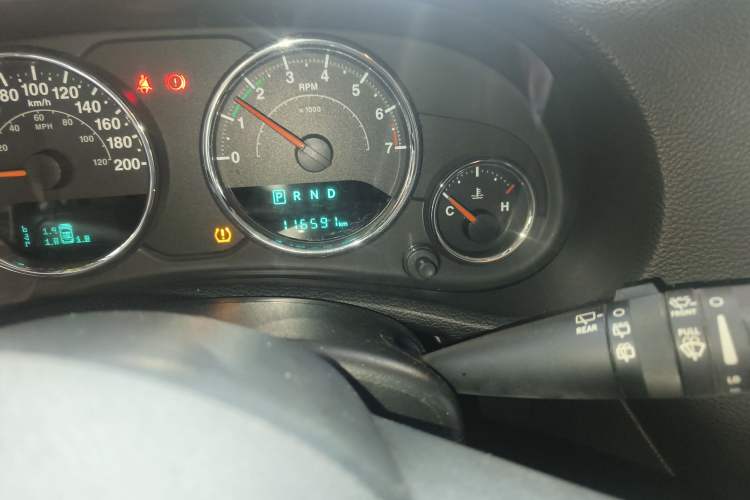 Used Jeep Wrangler 2015 3.0L Sahara Four-Door Comfort Edition