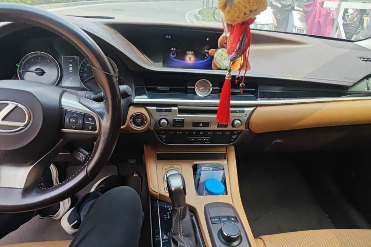 Used Lexus ES 2015 200 Elite Edition